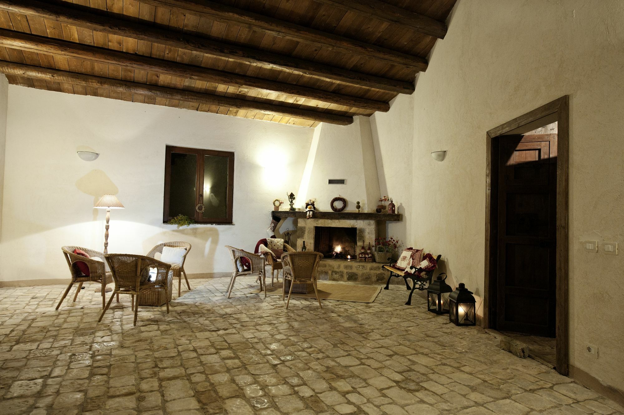 Valle Dell'Acanto Μόντικα Εξωτερικό φωτογραφία